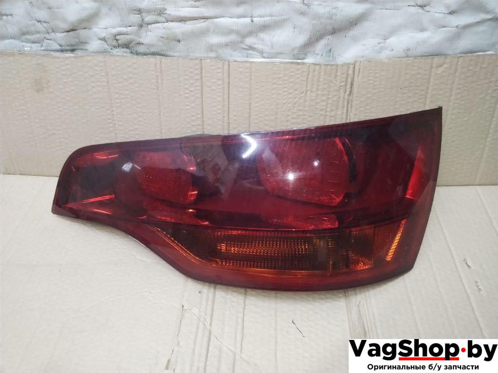 фонарь задний правый Audi Q7 4L 2008, 3.0 л., TDi, дизель, АКПП, черный, внедорожник 5 дв., полный привод, 4L0945094 - фото №1