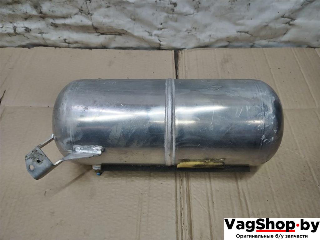 ресивер пневмоподвески Audi Q7 4L 2008, 3.0 л., TDi, дизель, АКПП, черный, внедорожник 5 дв., полный привод, 7L8616202A - фото №1