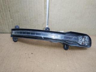 Повторитель в зеркало передний правый Audi Q7 4L 2008, 3.0 л., TDi, дизель, АКПП, черный, внедорожник 5 дв., полный привод, 4L0949102