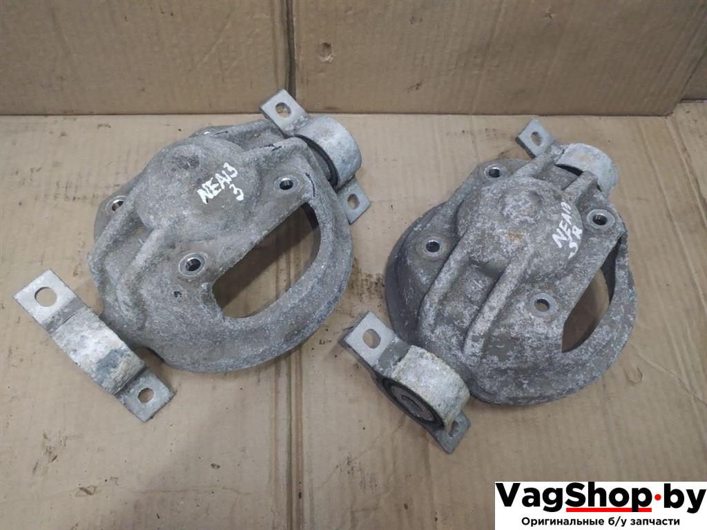 опора амортизатора верхняя (чашка) Audi Q7 4L 2007, 3.0 л., TDi, BUG, дизель, АКПП, черный, внедорожник 5 дв., полный привод, 7L0512345C - фото №1