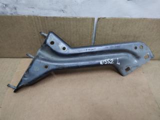 крепление ( кронштейн ) крыла Audi Q5 8R 2011, 3.0 л., TDi, CCW, дизель, АКПП, серый, внедорожник 5 дв., полный привод, 8R0821135