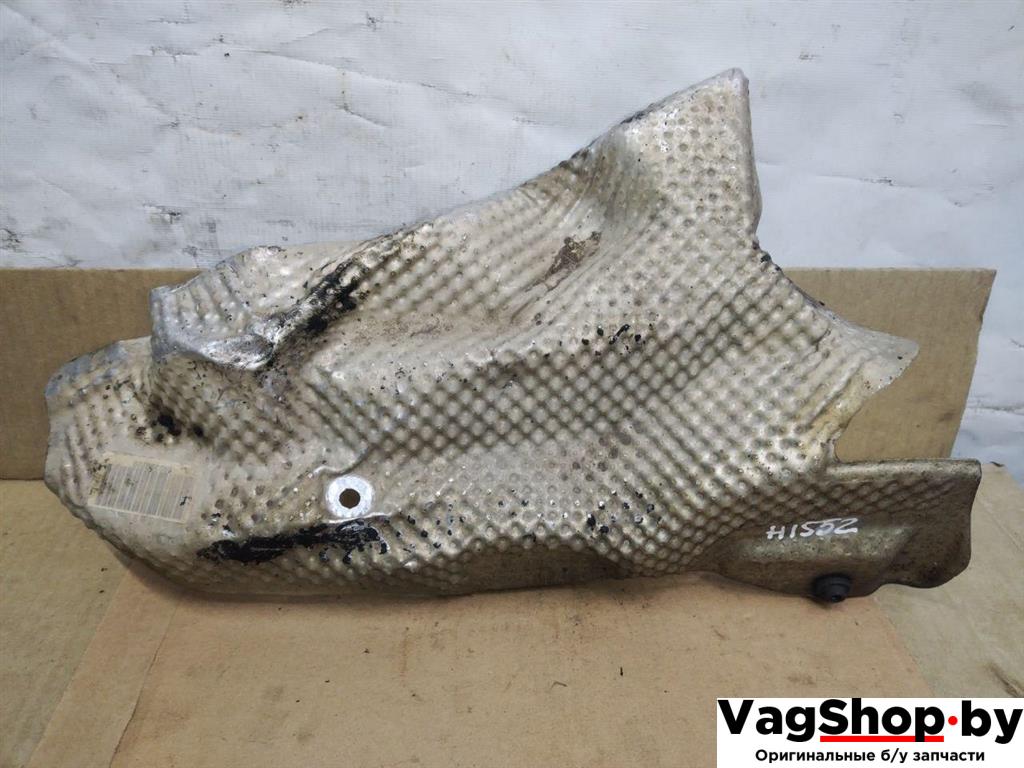 тепловой экран моторного отсека Audi Q5 8R 2011, 3.0 л., TDi, CCW, дизель, АКПП, серый, внедорожник 5 дв., полный привод, 8R0399299 - фото №1