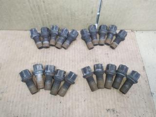 болт колесный Volkswagen Sharan 2 поколение 2011, 2.0 л., TDi, CFF, дизель, МКПП, черный, минивэн, передний привод