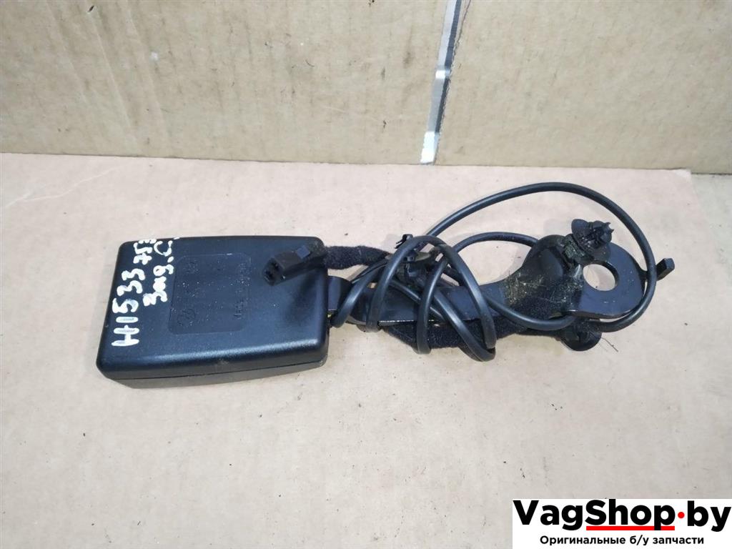 замок ремня безопасности Volkswagen Sharan 2 поколение 2011, 2.0 л., TDi, CFF, дизель, МКПП, черный, минивэн, передний привод, 7N0857753CQVZ - фото №1