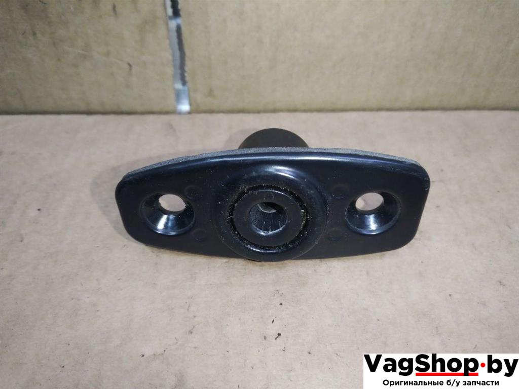 роликовая направляющая Volkswagen Sharan 2 поколение 2011, 2.0 л., TDi, CFF, дизель, МКПП, черный, минивэн, передний привод, 7N0843640 - фото №1