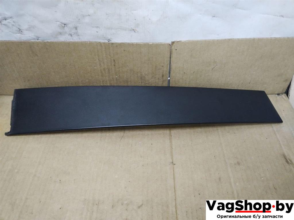 накладка двери (крышки) багажника Volkswagen Sharan 2 поколение 2011, 2.0 л., TDi, CFF, дизель, МКПП, черный, минивэн, передний привод, 7N5837901C9B9 - фото №1