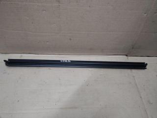 уплотнитель двери Volkswagen Sharan 2 поколение 2011, 2.0 л., TDi, CFF, дизель, МКПП, черный, минивэн, передний привод, 7N0837479