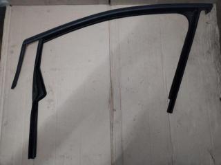 направляющая стекла Volkswagen Sharan 2 поколение 2011, 2.0 л., TDi, CFF, дизель, МКПП, черный, минивэн, передний привод, 7N0837431F