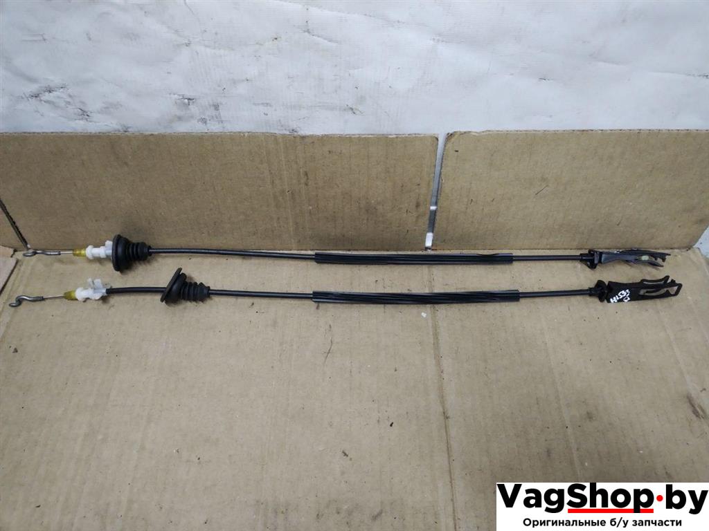 трос двери Volkswagen Sharan 2 поколение 2011, 2.0 л., TDi, CFF, дизель, МКПП, черный, минивэн, передний привод, 7N0837085B - фото №1