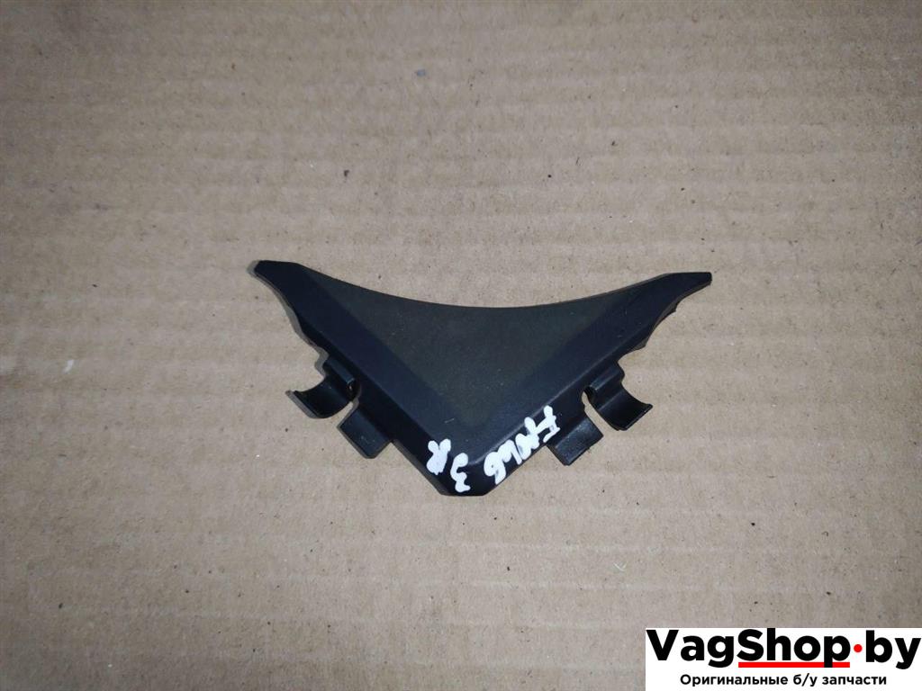 накладка двери (крышки) багажника Volkswagen Touareg 1 поколение 2006, 2.5 л., TDi, BAC, дизель, АКПП, синий, внедорожник 5 дв., полный привод, 7L0839152 - фото №1