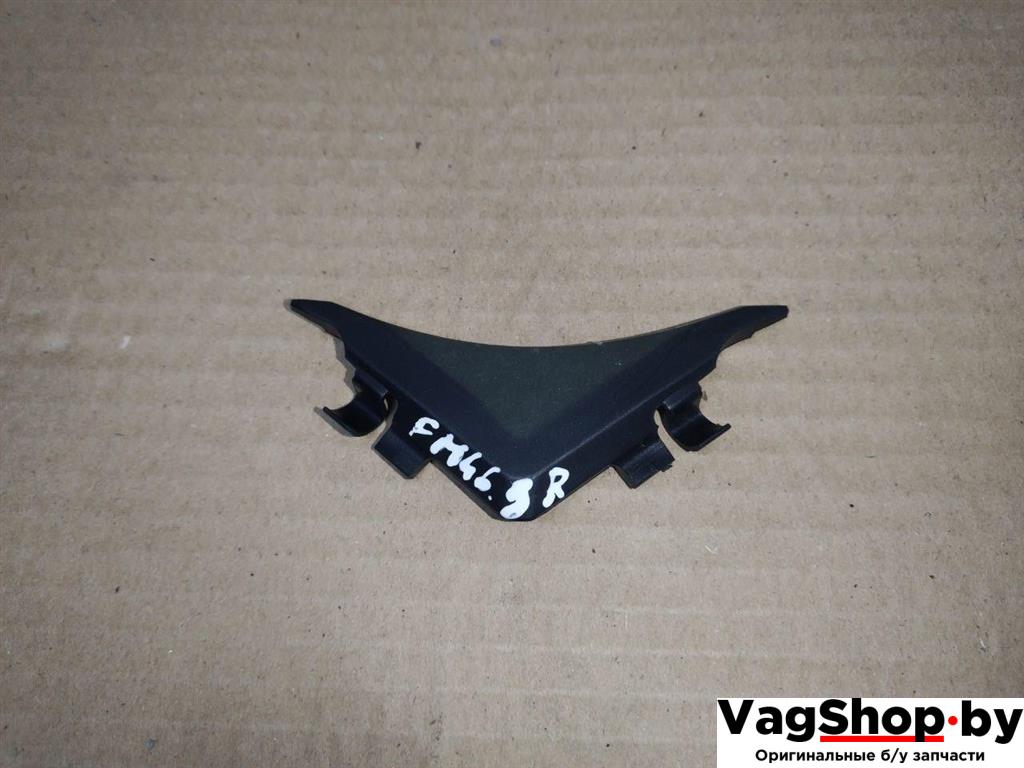 накладка двери (крышки) багажника Volkswagen Touareg 1 поколение 2006, 2.5 л., TDi, BAC, дизель, АКПП, синий, внедорожник 5 дв., полный привод, 7L0839528 - фото №1