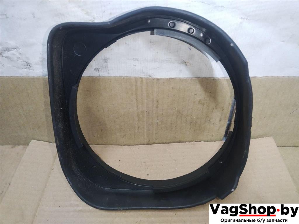 кронштейн (крепление) Volkswagen Touareg 1 поколение 2006, 2.5 л., TDi, BAC, дизель, АКПП, синий, внедорожник 5 дв., полный привод, 7L6035218A - фото №1