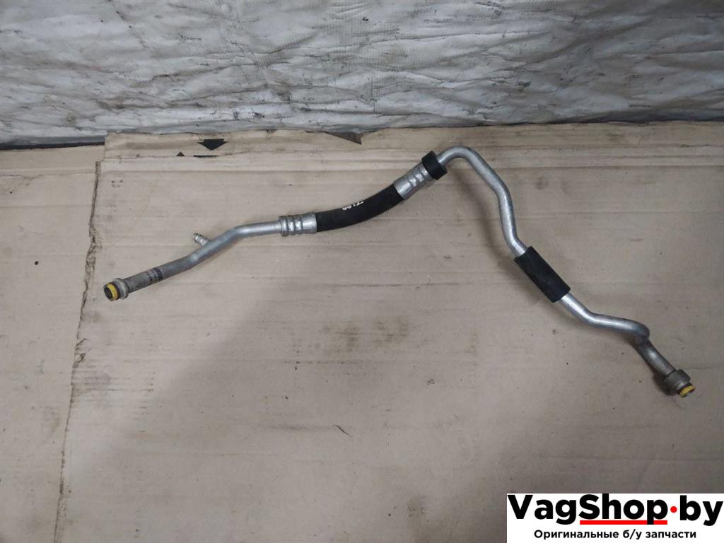 трубка кондиционера Audi A4 B7 2006, 2.0 л., TDi, BPW, дизель, МКПП, черный, универсал, передний привод, 8E1260712AJ - фото №1
