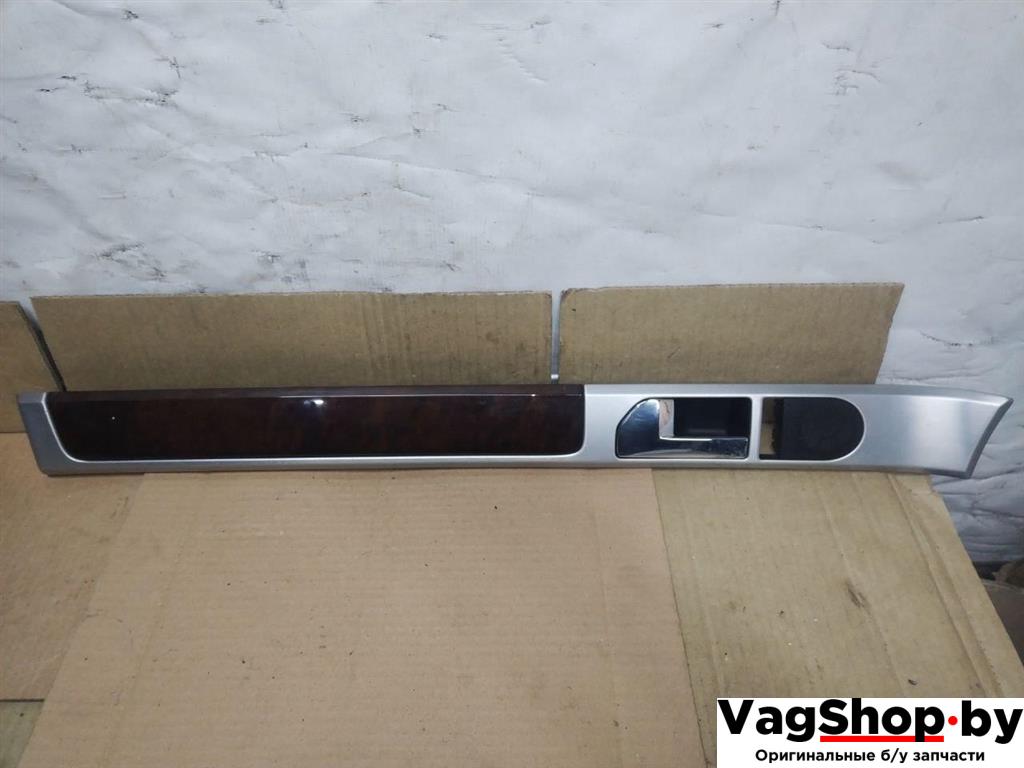 ручка внутренняя передняя левая Volkswagen Touareg 1 поколение 2006, 2.5 л., TDi, BAC, дизель, АКПП, синий, внедорожник 5 дв., полный привод, 7L6867439E - фото №1