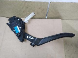 педаль Volkswagen Touareg 1 поколение 2006, 2.5 л., TDi, BAC, дизель, АКПП, синий, внедорожник 5 дв., полный привод, 7L6723507A