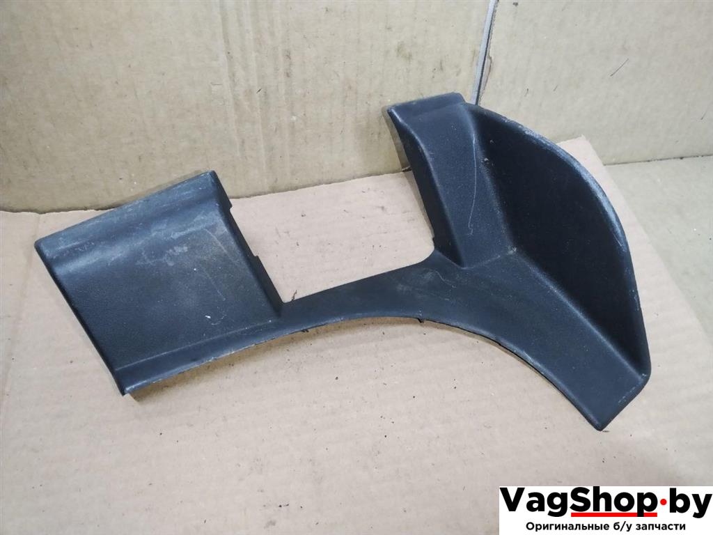 Накладка петли багажника правая Volkswagen Touareg 1 поколение 2006, 2.5 л., TDi, BAC, дизель, АКПП, синий, внедорожник 5 дв., полный привод, 7L6867438F - фото №1