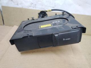 CD-чейнджер Volkswagen Touareg 1 поколение 2006, 2.5 л., TDi, BAC, дизель, АКПП, синий, внедорожник 5 дв., полный привод, 1J6035111