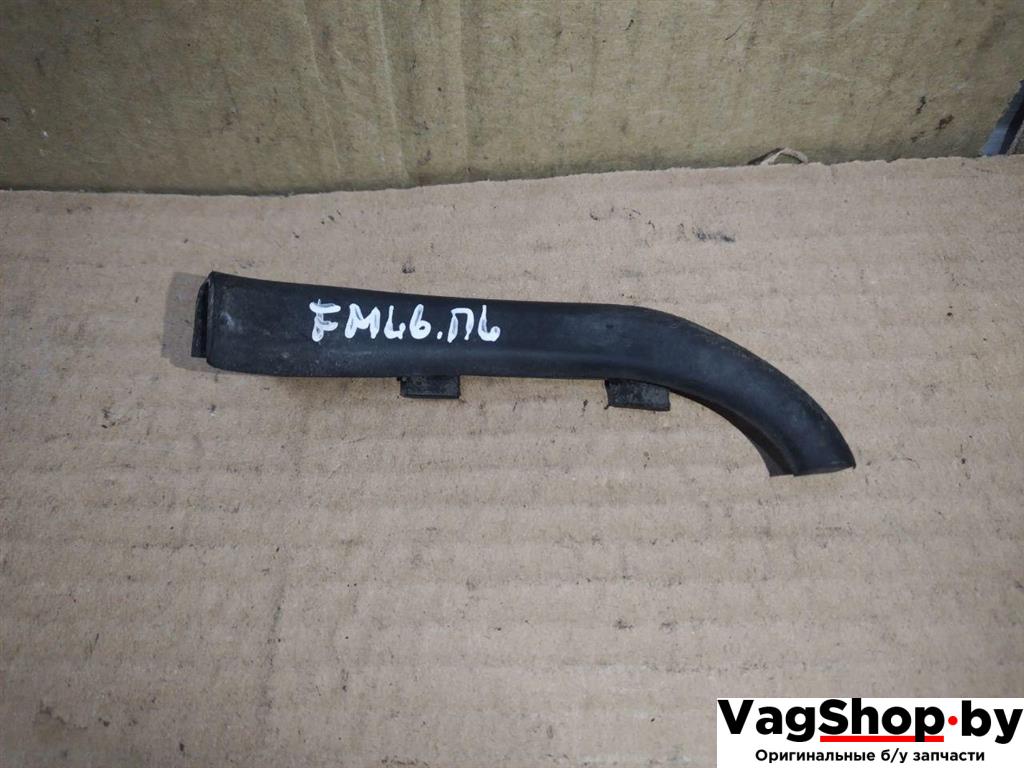 накладка двери (крышки) багажника Volkswagen Touareg 1 поколение 2006, 2.5 л., TDi, BAC, дизель, АКПП, синий, внедорожник 5 дв., полный привод, 7L0853189A - фото №1