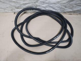 уплотнитель двери Volkswagen Touareg 1 поколение 2006, 2.5 л., TDi, BAC, дизель, АКПП, синий, внедорожник 5 дв., полный привод, 7L0867367E