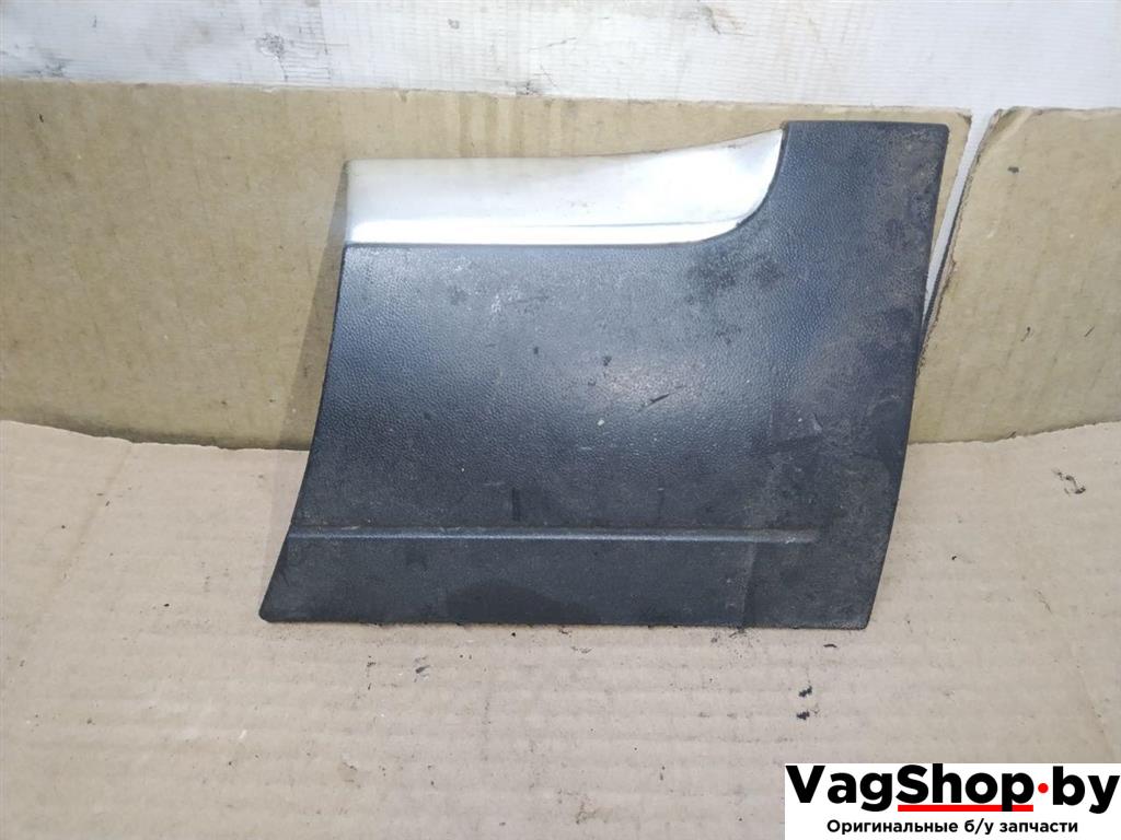 молдинг крыла Volkswagen Touareg 1 поколение 2006, 2.5 л., TDi, BAC, дизель, АКПП, синий, внедорожник 5 дв., полный привод, 7L6854960B - фото №1