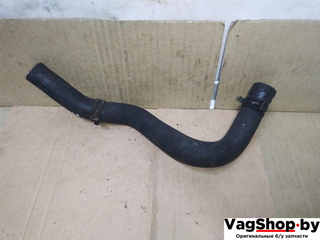 патрубок (трубопровод, шланг) Volkswagen Touareg 1 поколение 2006, 2.5 л., TDi, BAC, дизель, АКПП, синий, внедорожник 5 дв., полный привод, 7L6121058C - фото №1