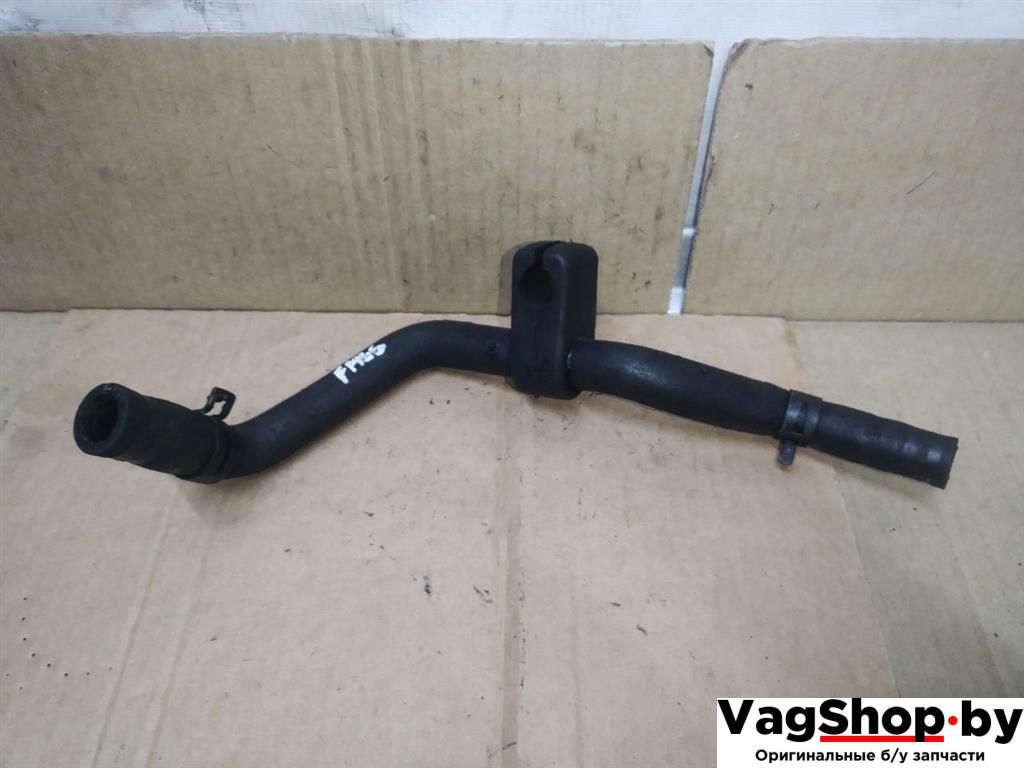 патрубок (трубопровод, шланг) Volkswagen Touareg 1 поколение 2006, 2.5 л., TDi, BAC, дизель, АКПП, синий, внедорожник 5 дв., полный привод - фото №1