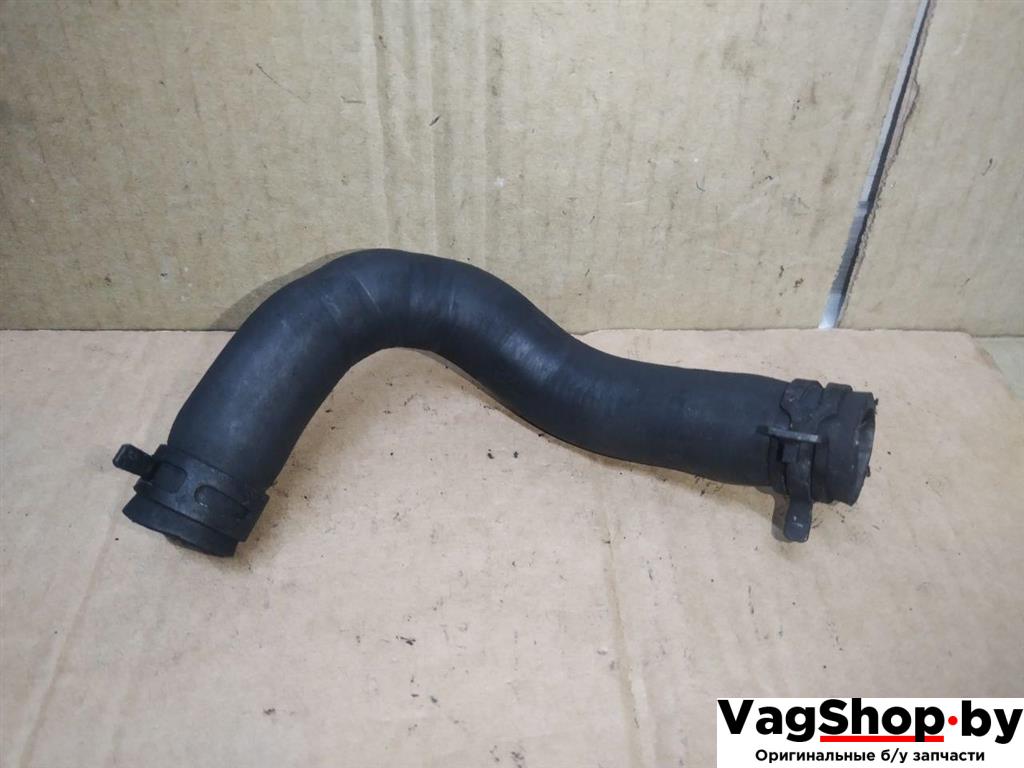 патрубок (трубопровод, шланг) Volkswagen Touareg 1 поколение 2006, 2.5 л., TDi, BAC, дизель, АКПП, синий, внедорожник 5 дв., полный привод - фото №1