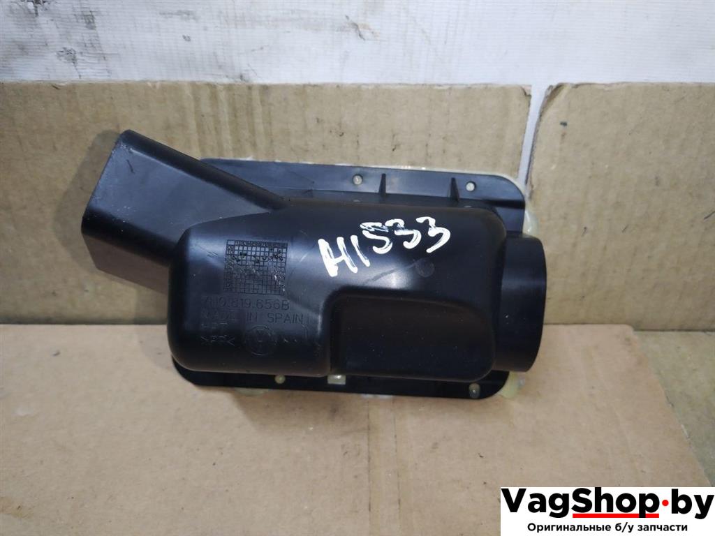 воздуховод Volkswagen Sharan 2 поколение 2011, 2.0 л., TDi, CFF, дизель, МКПП, черный, минивэн, передний привод, 7N0819656B - фото №1