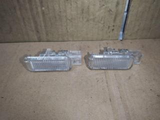 фонарь салона (плафон) Audi A6 4F/C6 [рестайлинг] 2009, 2.7 л., TDi, CAN, дизель, МКПП, серебро, универсал, передний привод, 4B0947415