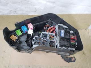 блок предохранителей Volkswagen Touareg 1 поколение [рестайлинг] 2008, 2.5 л., TDi, BPE, дизель, АКПП, серый, внедорожник 5 дв., полный привод, 7L0937615