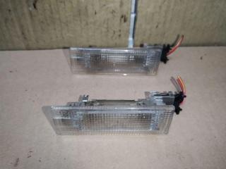 фонарь салона (плафон) Volkswagen Touareg 1 поколение [рестайлинг] 2008, 2.5 л., TDi, BPE, дизель, АКПП, серый, внедорожник 5 дв., полный привод, 7L6947101A