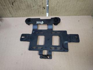 кронштейн (крепление) Volkswagen Touareg 1 поколение [рестайлинг] 2008, 2.5 л., TDi, BPE, дизель, АКПП, серый, внедорожник 5 дв., полный привод, 7L0919288