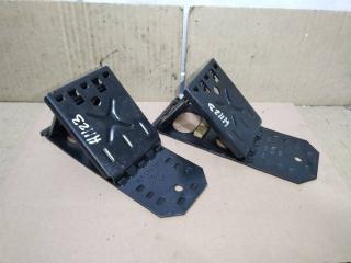 упор противооткатный Volkswagen Touareg 1 поколение [рестайлинг] 2008, 2.5 л., TDi, BPE, дизель, АКПП, серый, внедорожник 5 дв., полный привод, 7L0860321A