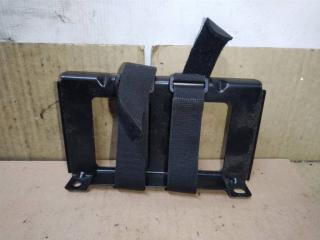 кронштейн (крепление) Volkswagen Touareg 1 поколение [рестайлинг] 2008, 2.5 л., TDi, BPE, дизель, АКПП, серый, внедорожник 5 дв., полный привод, 7L0012130A