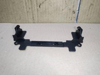 кронштейн (крепление) Volkswagen Touareg 1 поколение [рестайлинг] 2008, 2.5 л., TDi, BPE, дизель, АКПП, серый, внедорожник 5 дв., полный привод, 7L6953507AK