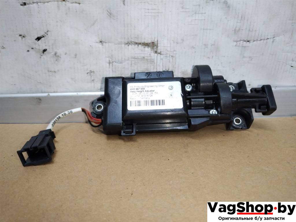Механизм регулировки высоты ремня безопасности Audi A8 D4/4H 2011, 3.0 л., TDi, CDT, дизель, АКПП, синий, седан, полный привод, 4H0857833 - фото №1
