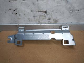 кронштейн (крепление) Audi A8 D4/4H 2011, 3.0 л., TDi, CDT, дизель, АКПП, синий, седан, полный привод, 4H0907113A