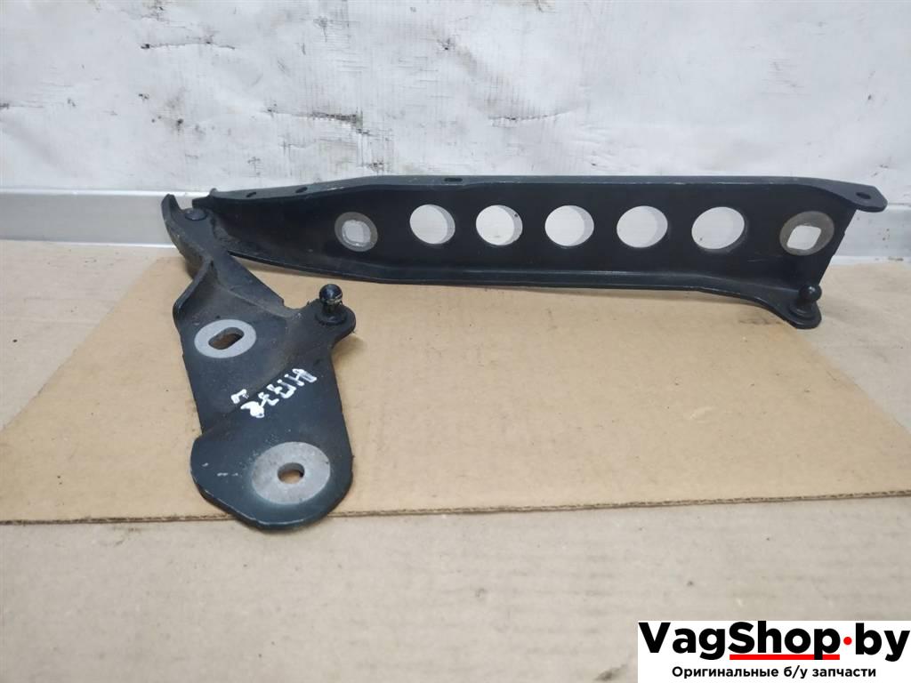 петля капота Audi A8 D4/4H 2011, 3.0 л., TDi, CDT, дизель, АКПП, синий, седан, полный привод, 4H0823301D - фото №1