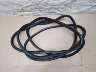 уплотнитель двери Audi A6 4F/C6 [рестайлинг] 2010, 2.7 л., TDi, CAN, дизель, АКПП, черный, седан, передний привод, 4F0831721F