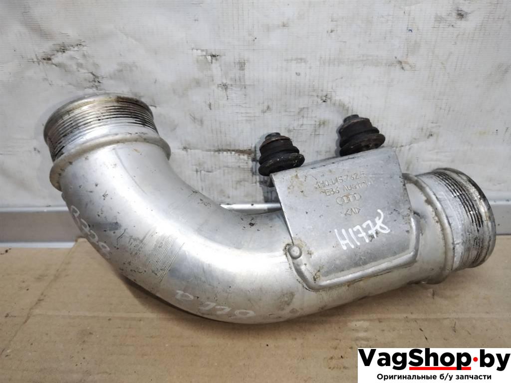 патрубок интеркулера Audi A8 D4/4H 2011, 3.0 л., TDi, CDT, дизель, АКПП, синий, седан, полный привод, 4H0145762E - фото №1