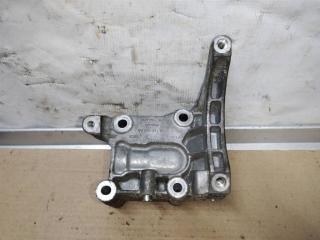 кронштейн компрессора кондиционера Audi A8 D4/4H 2011, 3.0 л., TDi, CDT, дизель, АКПП, синий, седан, полный привод, 059145169AN