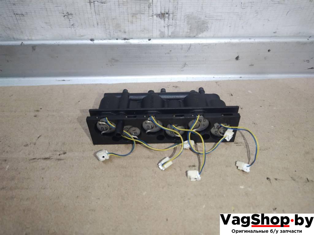 блок управления сиденьем Audi A8 D4/4H 2011, 3.0 л., TDi, CDT, дизель, АКПП, синий, седан, полный привод, 4H0907182H - фото №1