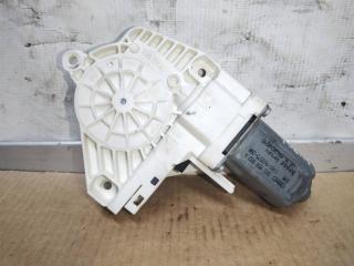 моторчик стеклоподъемника передний правый Audi A6 Allroad Quattro C6 [рестайлинг] 2009, 3.0 л., TDi, CDY, дизель, АКПП, синий, универсал, полный привод, 8K0959802A