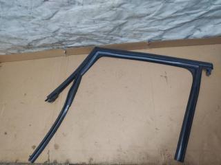 направляющая стекла Audi Q5 8R 2011, 3.0 л., TDi, CCW, дизель, АКПП, серый, внедорожник 5 дв., полный привод, 8R0839440G