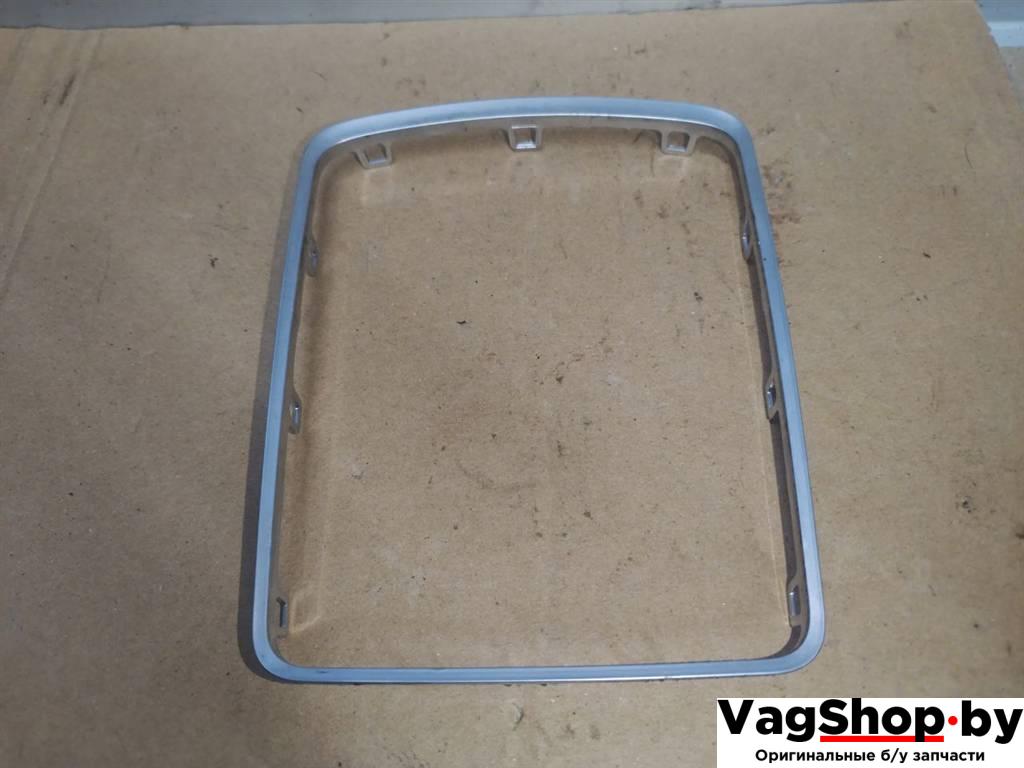 Декоративная накладка центральной консоли Audi Q5 8R 2011, 3.0 л., TDi, CCW, дизель, АКПП, серый, внедорожник 5 дв., полный привод, 8K0864260 - фото №1