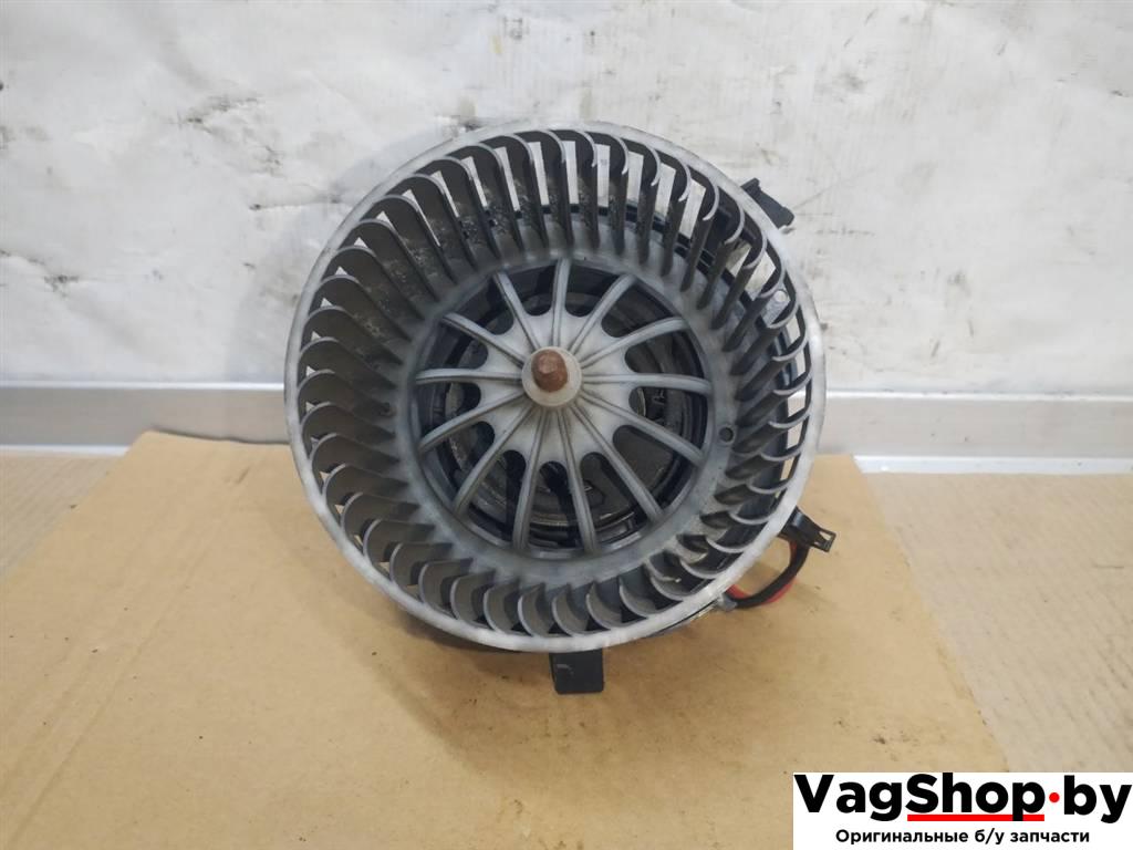 моторчик печки Audi Q5 8R 2011, 3.0 л., TDi, CCW, дизель, АКПП, серый, внедорожник 5 дв., полный привод, U0853003 - фото №1