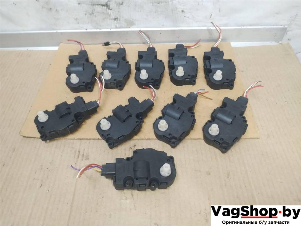 моторчик заслонки печки Audi Q5 8R 2011, 3.0 л., TDi, CCW, дизель, АКПП, серый, внедорожник 5 дв., полный привод, K9749006 - фото №1