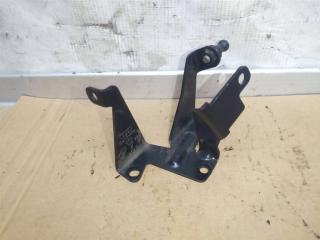 кронштейн (крепление) Audi A8 D3/4E [рестайлинг] 2005, 4.2 л., i, бензин, АКПП, седан, 077133336