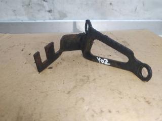 кронштейн (крепление) Audi A8 D3/4E [рестайлинг] 2005, 4.2 л., i, бензин, АКПП, седан, 077103554B