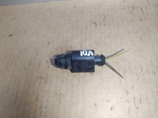 датчик температуры Audi A8 D3/4E [2-й рестайлинг] 2008, 4.2 л., FSI, BVJ, бензин, АКПП, серый, седан, полный привод, 8Z0820535, 1J0973702